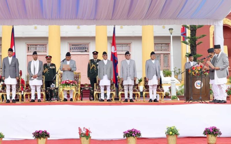 ओलीको नेतृत्वमा २२ सदस्यीय मन्त्रिपरिषद गठन