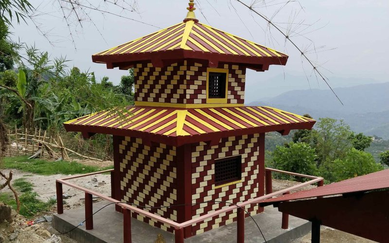 गोरखाको सिरानचोकमा दश लाख खर्चेर राधाकृष्ण मन्दिर पुनःनिर्माण