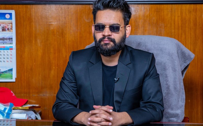 मेयर साहले १ करोड ३० लाख घोटाला गरेको विद्यार्थी नेता बडालको आरोप