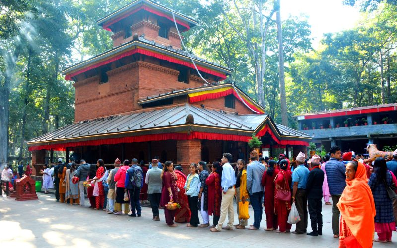 बागलुङ कालिका मन्दिरमा रु ४५ लाख भेटी सङ्कलन