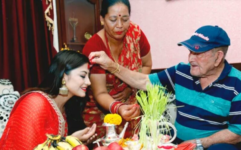 आज बडादशैं, देशभर टीका र आशिर्वाद ग्रहण गरी मनाइदैं