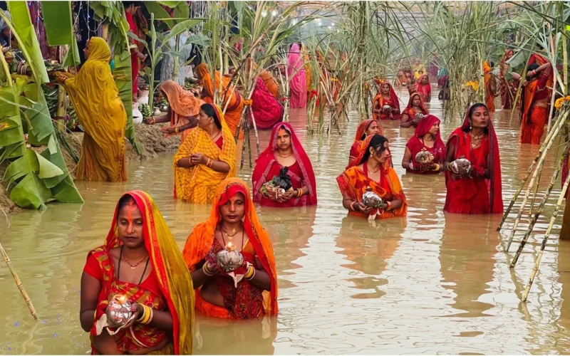 कार्तिक शुक्ल पञ्चमीः छठका बर्तालु बसे निर्जल उपवास