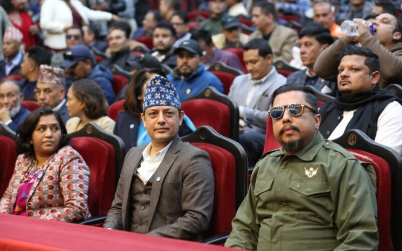 रास्वपा-विवेकशील साझाबीच एकता, नाम रास्वपा नै रहने