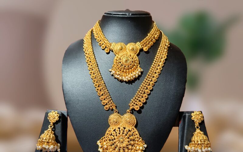 एकै दिन सुनको मूल्य तोलामा ३ हजार ८ सय रुपैयाँले घट्यो