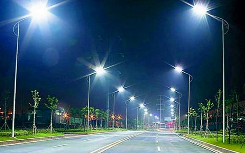 भरतपुरको २१० किलोमिटर सडकमा ‘स्मार्ट बत्ती’ जडान
