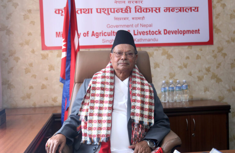विश्वले अभूतपूर्व जल सङ्कटको सामना गरिरहेको छः मन्त्री डा परियार