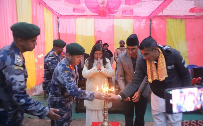 सशस्त्र प्रहरी दिवसमा गड्डाचौकीबाट ‘पूर्व-पश्चिम झण्डा मार्च’ सुरु