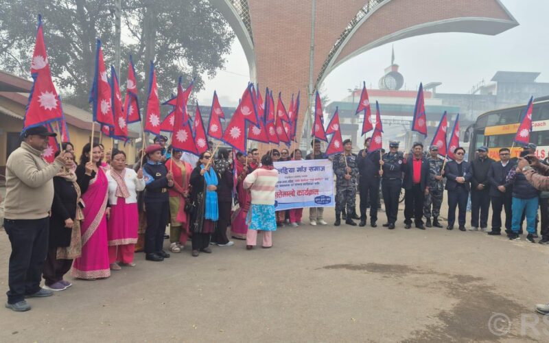 रुपन्देहीको सीमा नाका बेलहियानाका हुँदै नेपाल आउने पर्यटकलाई राष्ट्रिय झण्डाबाट स्वागत गरिने