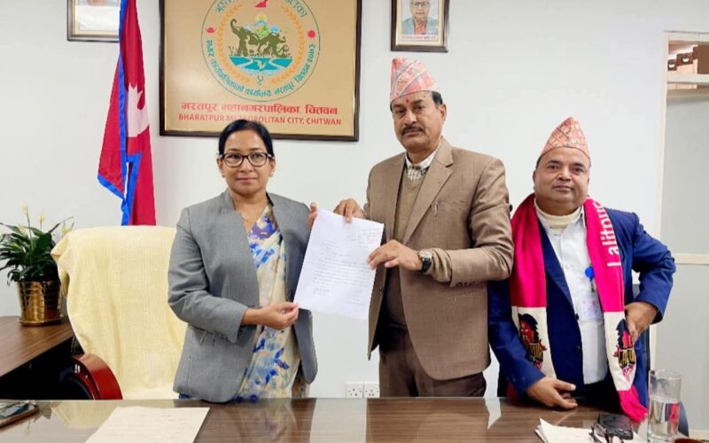 चुनाब लड्न भरतपुरकी मेयर रेनु दाहालले दिइन् राजीनामा