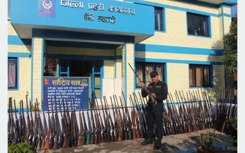 गुल्मीमा विद्यार्थी बोकेको बसले ठक्कर दिँदा दुई जनाको मृत्यु