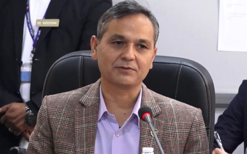 वर्तमान सरकारमा बस्नेलाई कुनै दलप्रति ढल्कने छुट छैनः गृहमन्त्री