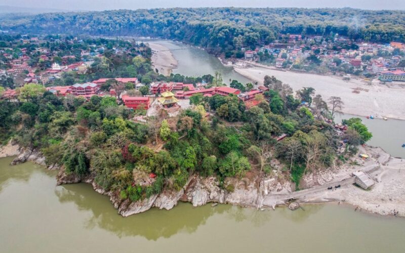 नवलपुरतर्फबाट पवित्र तीर्थस्थल देवघाट पुग्नेगरी सडक निर्माण