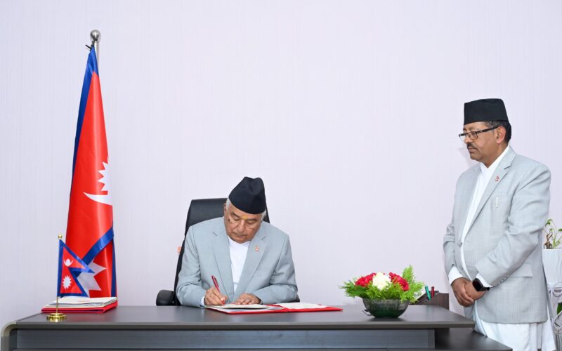 समाचार लेखेकै आधारमा पत्रकार असुरक्षित हुनुपर्ने अवस्थाको अन्त्य हुनुपर्छः राष्ट्रपति