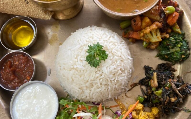 विश्व खाद्यसुरक्षा दिवसः भोजमा तीस प्रतिशतभन्दा बढी खाना फालिन्छ