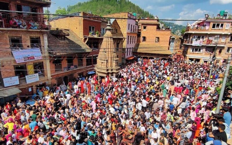 पनौती हिलेजात्राः यौनिकताको दर्साउने अनौठो परम्परा
