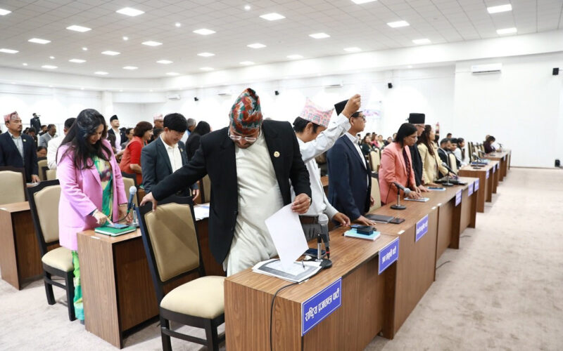 प्रतिनिधिसभा बैठक सूचना टाँसेर भोलिसम्म स्थगित