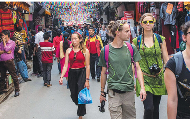 स्थलमार्ग हुँदै नेपाल आउने पर्यटकहरूका लागि नयाँ निर्देशिका