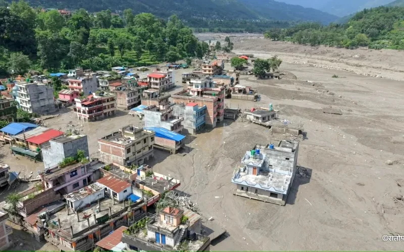बाढीमा ज्यान गुमाएका परिवारलाई ५० हजार राहत