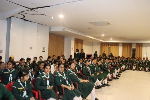 सुनको मूल्य बढ्यो, ३ लाख ५ हजार २ सयमा कारोबार