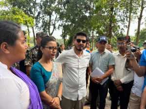 रोजगार र सम्मानजनक व्यवहारको माग गर्दै दृष्टिविहीनहरूको माइतीघरमा प्रदर्शन